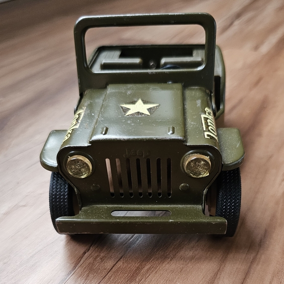 Vintage Tonka Olive Green Toy Metal Jeep - Picture 2 of 5